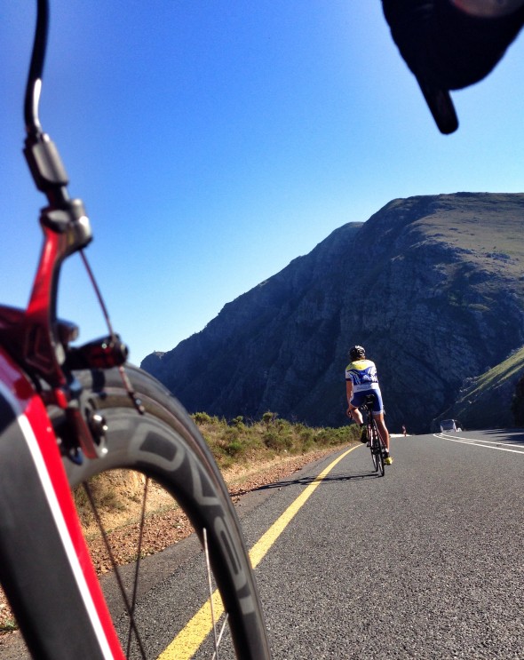 Going down Franschhoek pass (chasing Greg Roualt)